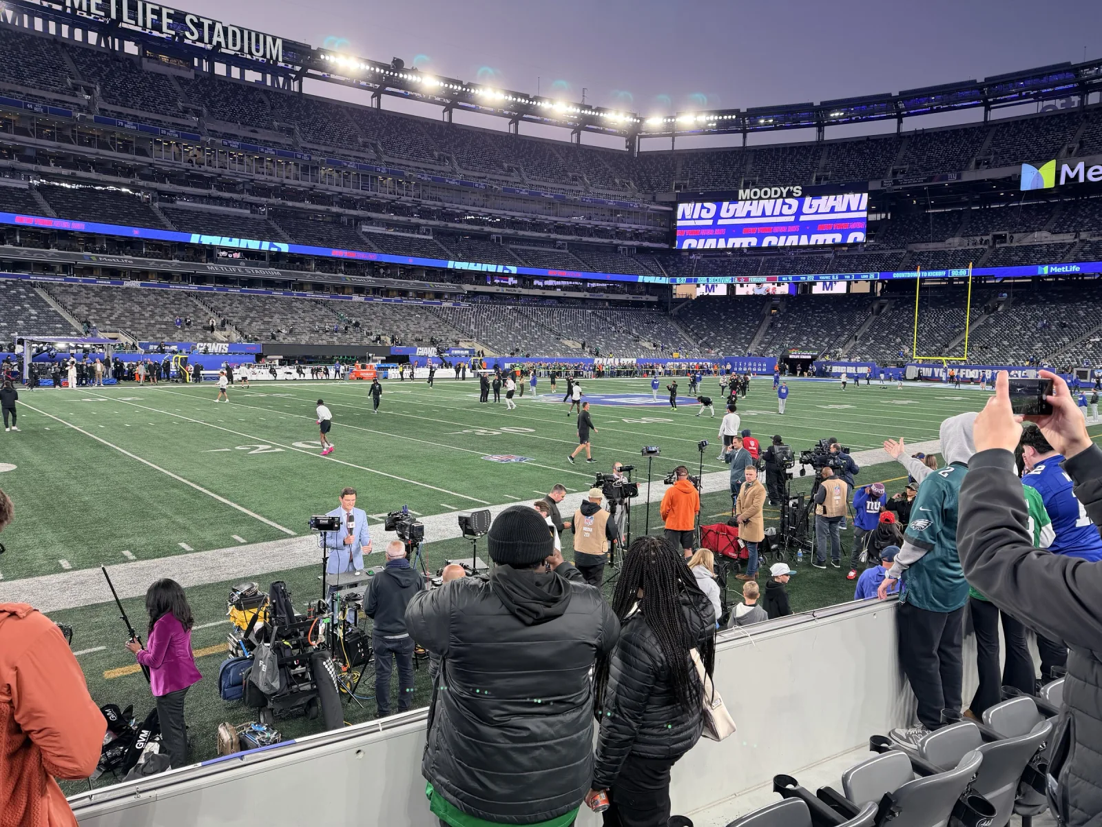 metlife stadium field level