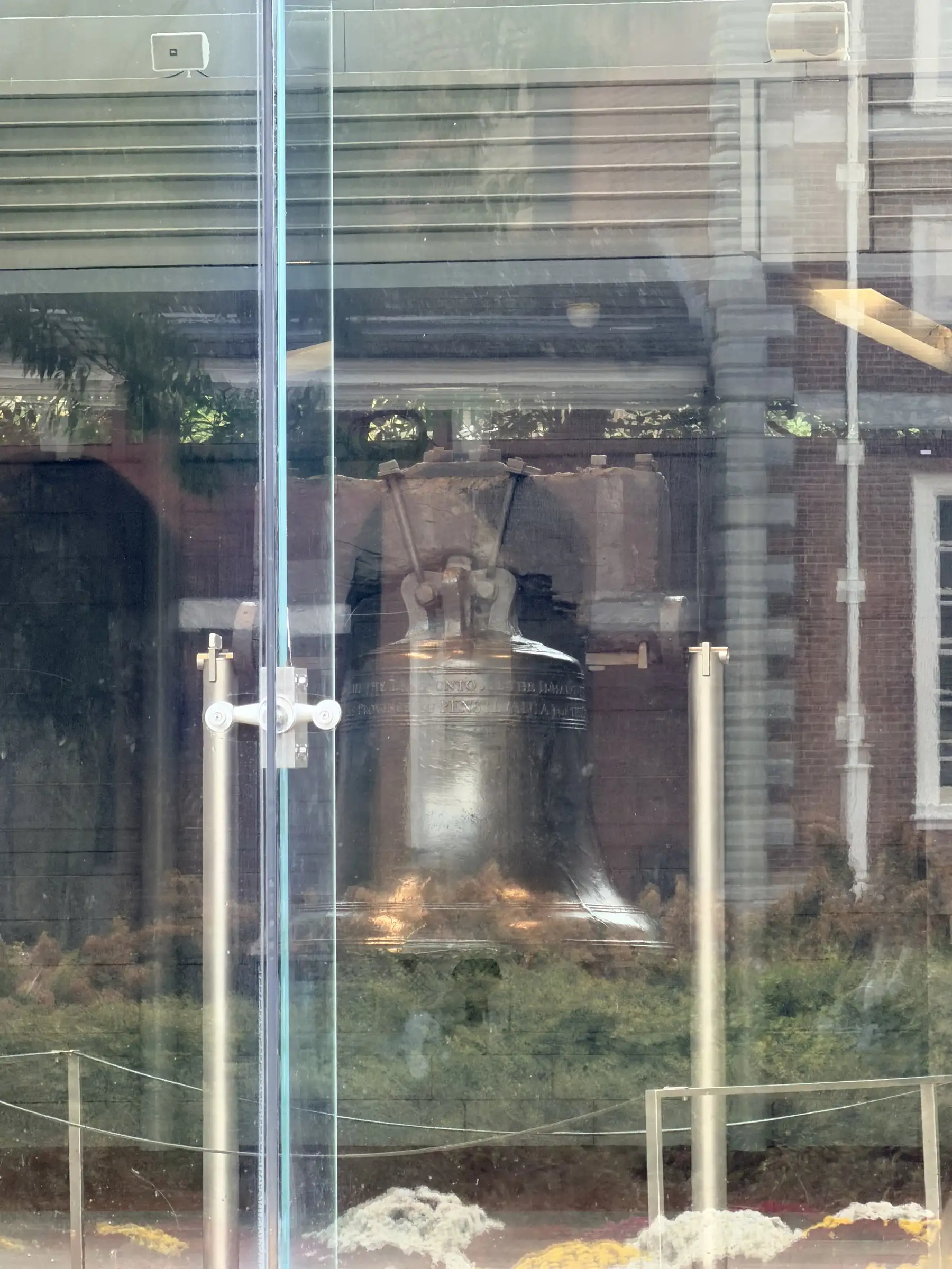 liberty bell von aussen big liberty bell von aussen big