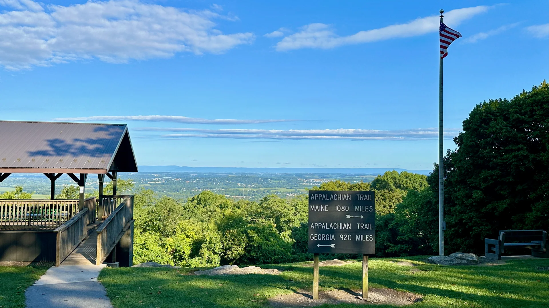 Blick vom Appalachian Trail bei Pen Mar über die bewaldeten Höhen Marylands
