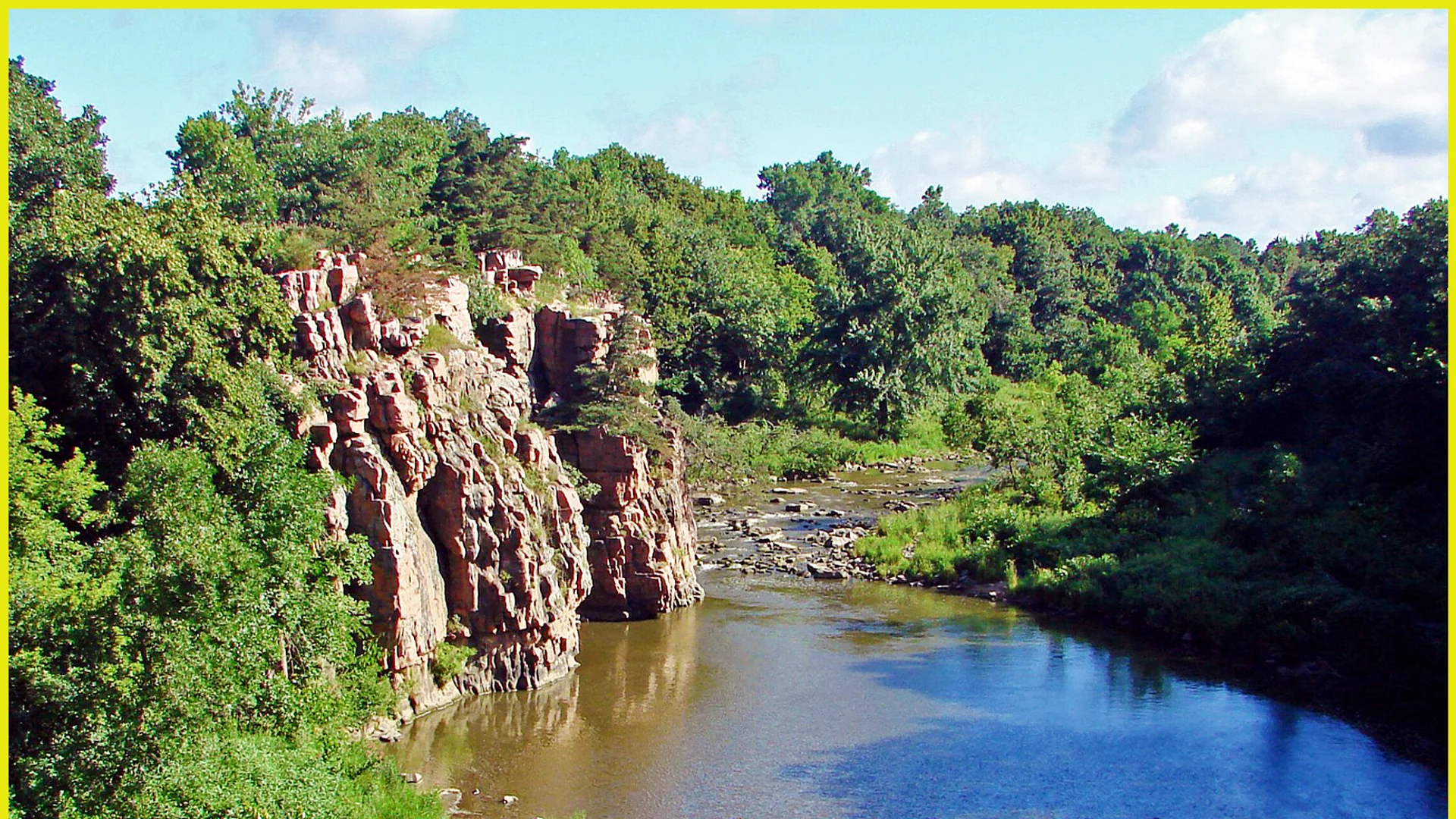 Rosa Sioux-Quarzit über dem Split Rock Creek im Palisades State Park
