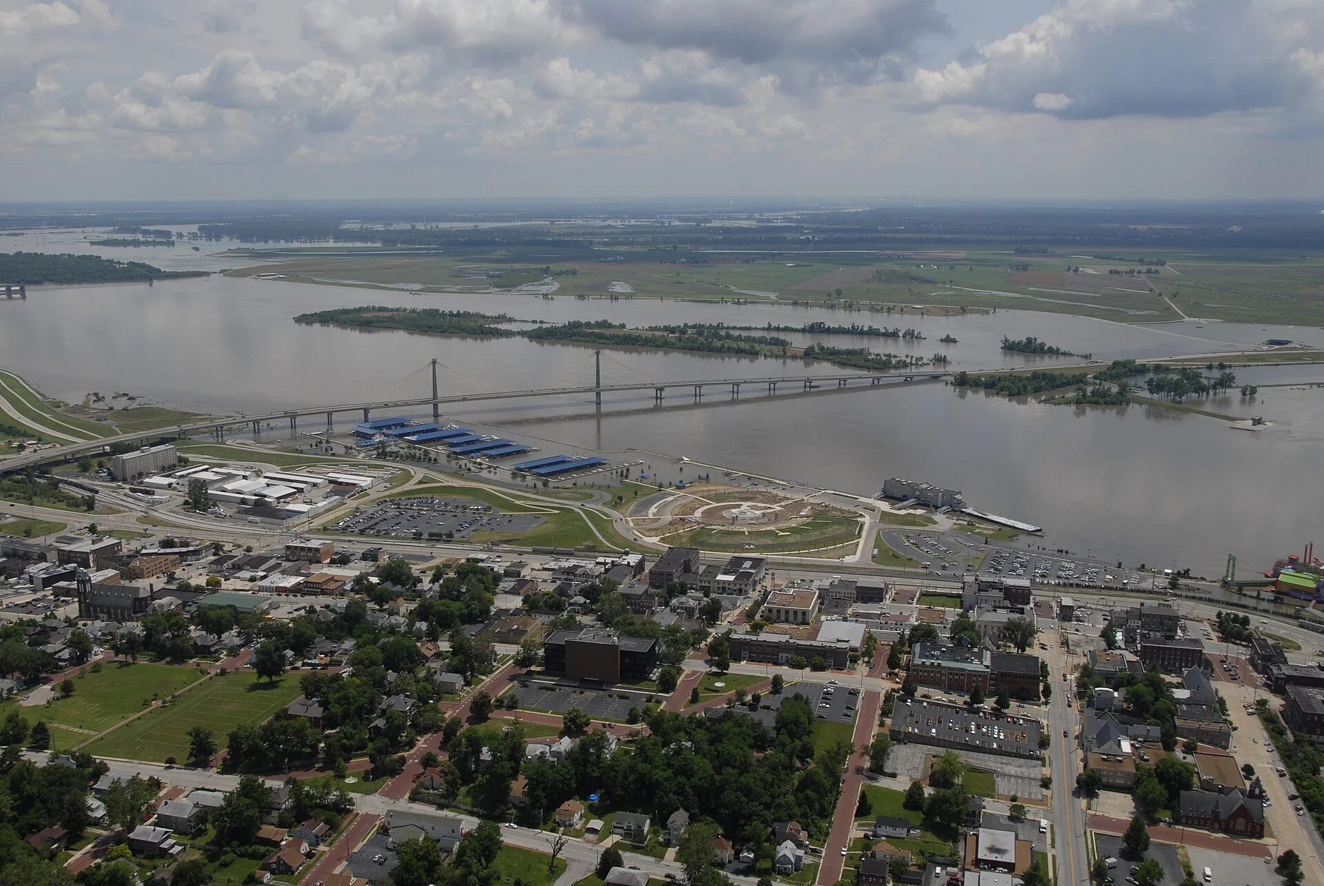 An aerial view of Alton, Ill., taken June 20, 2008, shows flooding of the Mississippi River. The Illinois National Guard has activated Soldiers and Airmen to fortify levees along the river and protect the property of local citizens. (U.S. Air Force photo by Master Sgt. Ken Stephens/Released)