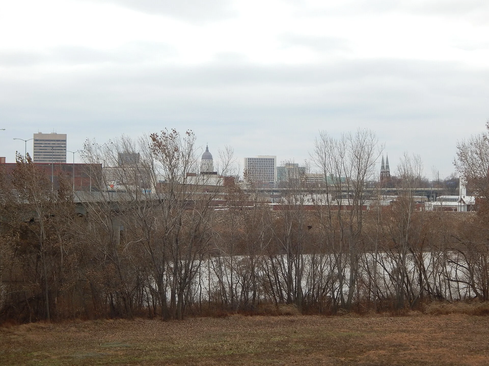Topeka skyline and Kansas River
