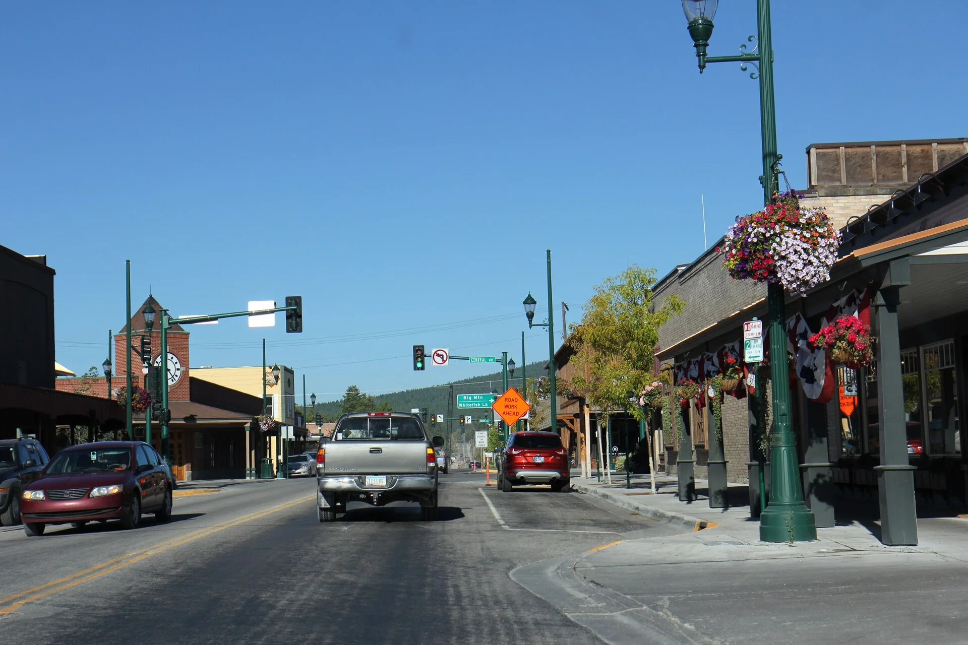 Looking west in downtown w:Whitefish, Montana on w:U.S. Route 93.