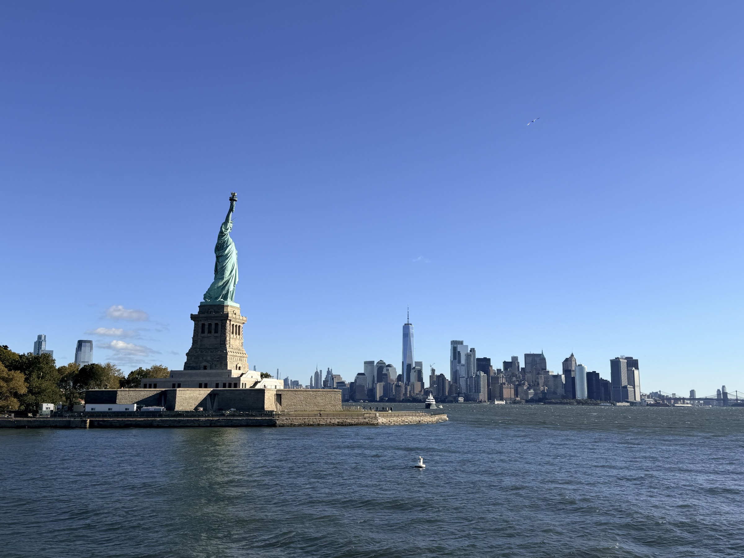 Roadtrip 2025 #2: Blick auf Freiheitsstatue und Manhattan