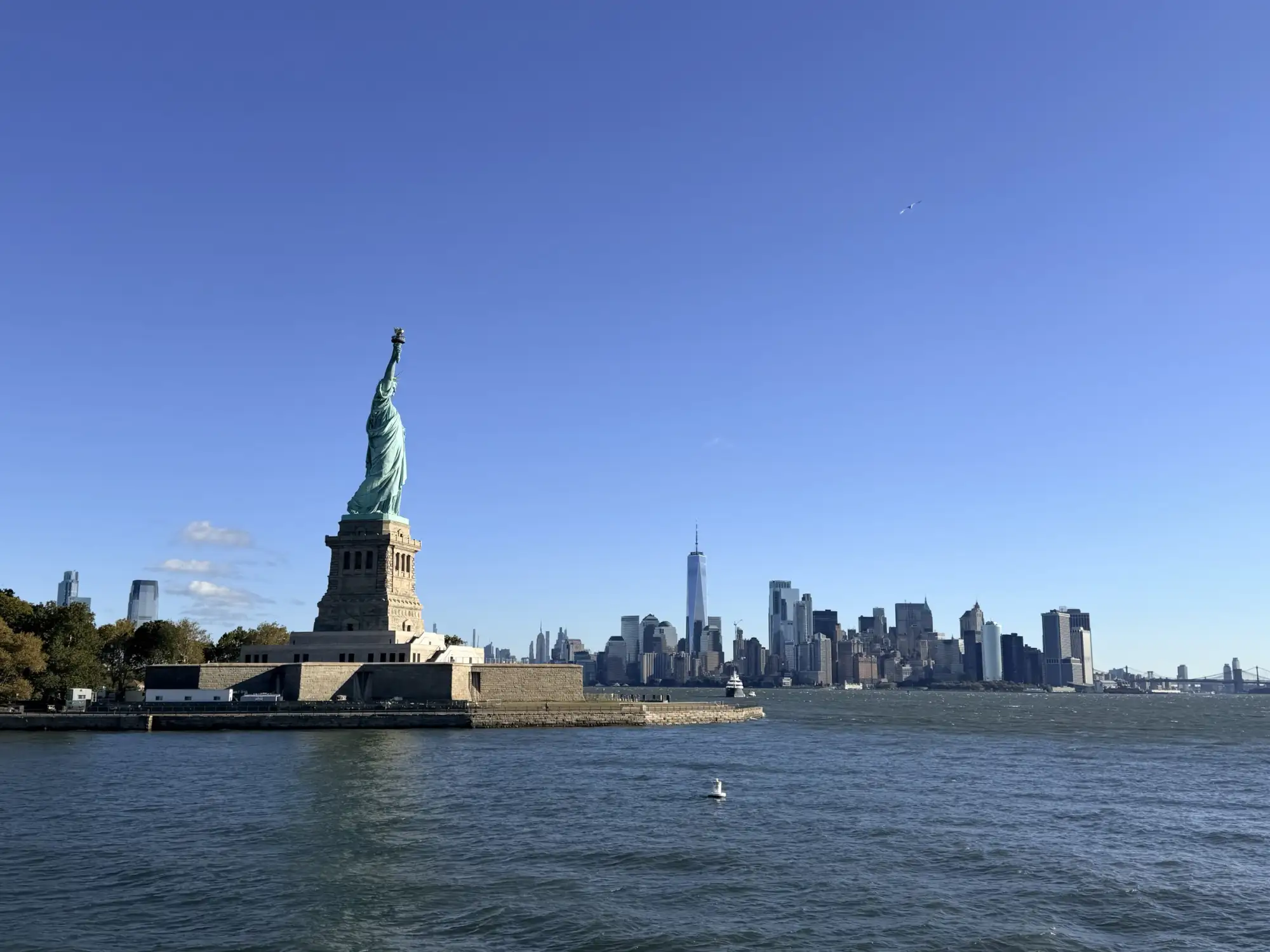 Roadtrip 2025 #2: Blick auf Freiheitsstatue und Manhattan