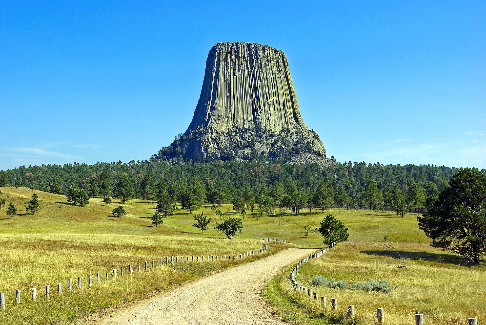 Devils Tower National Monument