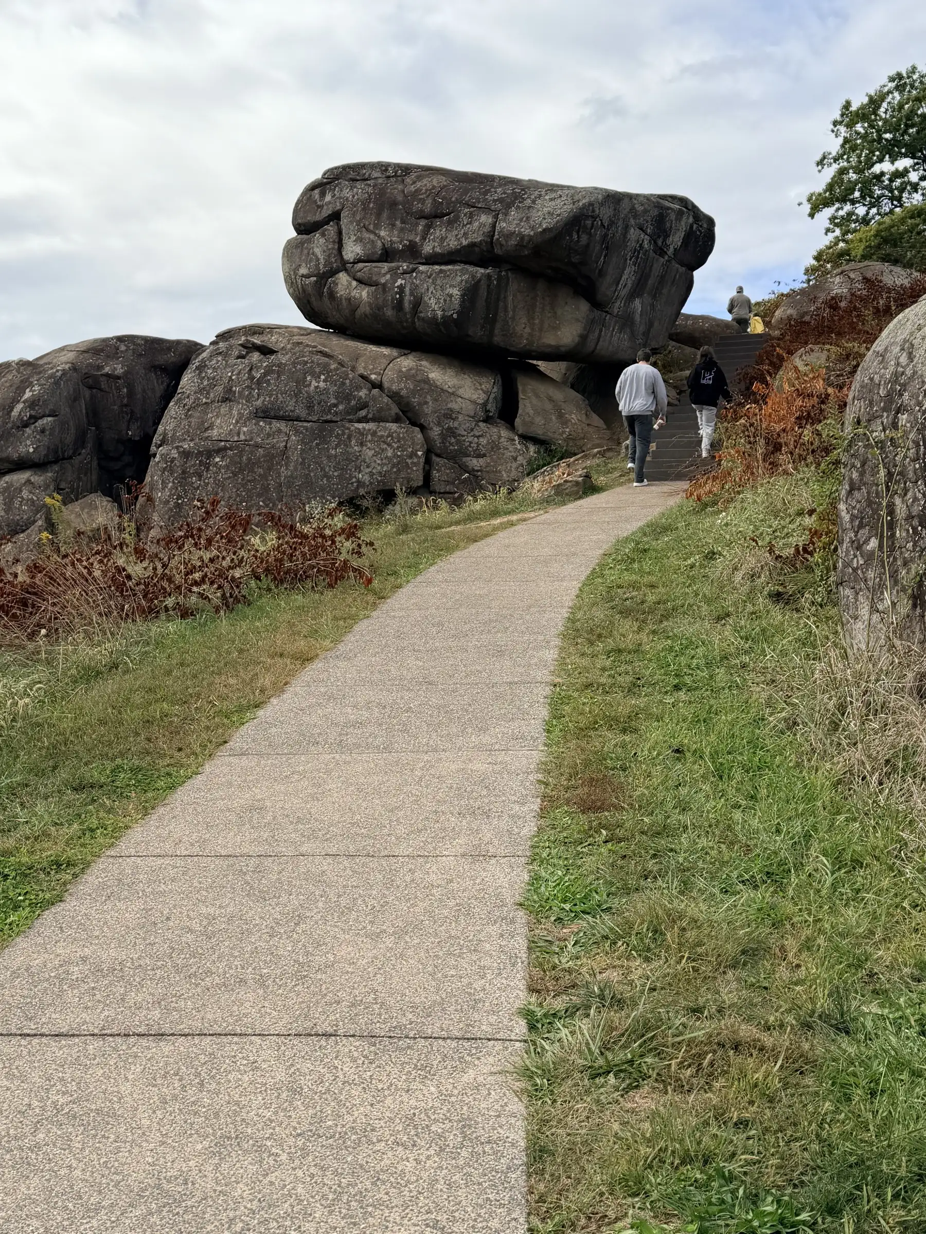 Devil's Den in Gettysburg Devil's Den in Gettysburg