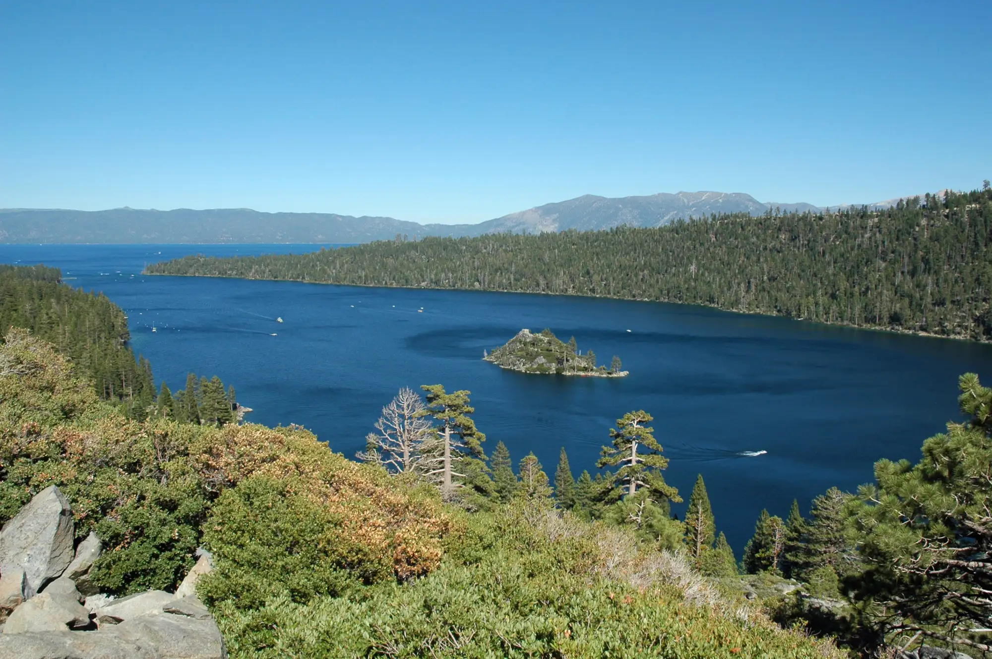 Emerald Bay mit Fannette Island