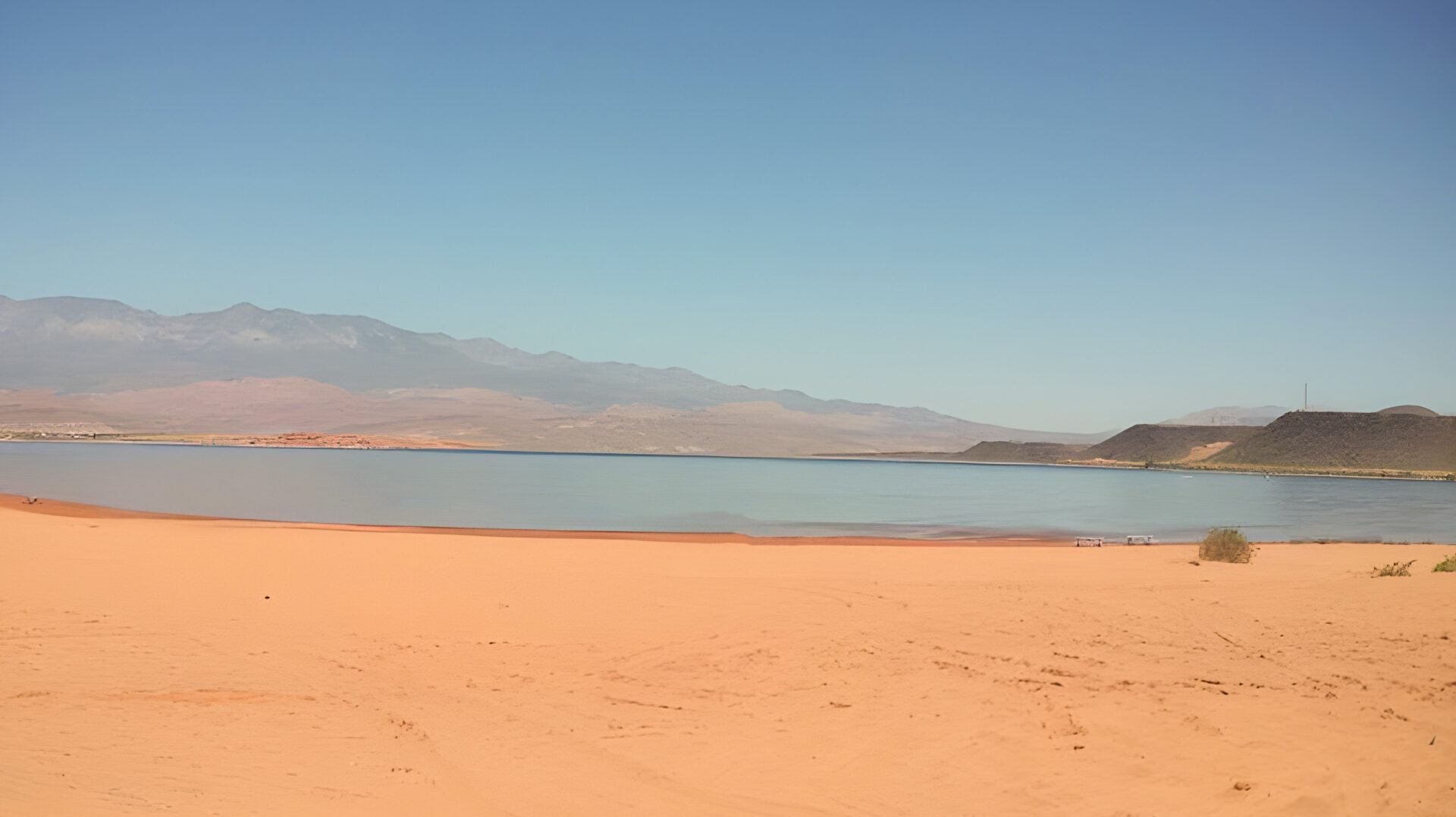 Sand Hollow State Park
